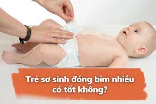 Bé sơ sinh ngủ ngon trong bỉm