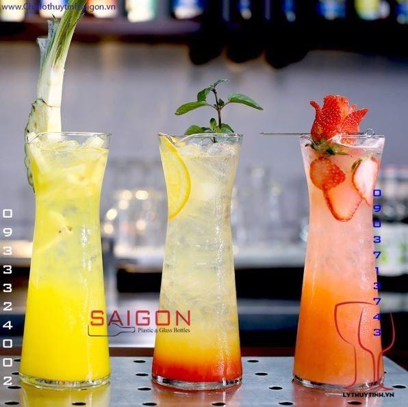 Chọn vật đựng bảo quản sinh tố phù hợp, an toàn