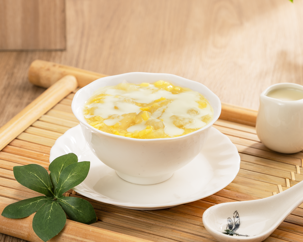 so sánh chè mới nấu và chè để trong tủ lạnh