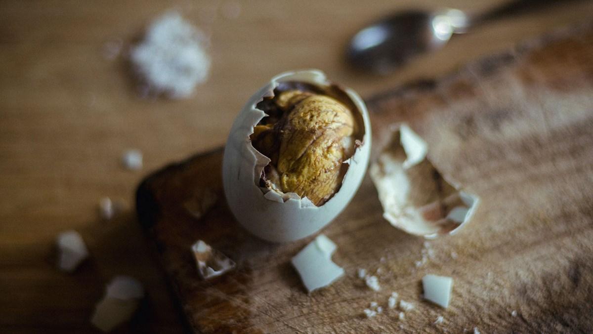 long-lon-da-luoc-duoc-bao-quan-trong-hop-nhua-co-nap-kin