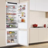 Có nên đặt tủ lạnh đối diện cửa ra vào: Giải đáp từ chuyên gia phong thủy